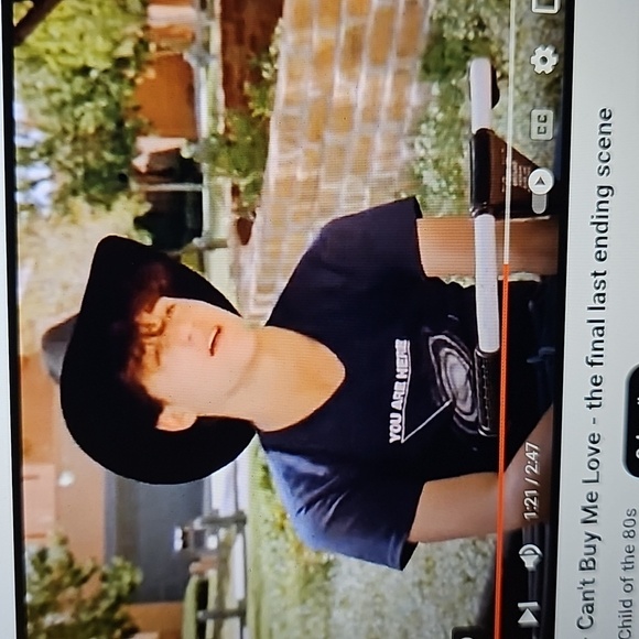 VINTAGE "You are here" Galaxy Tee as seen in Can't Buy me Love w Patrick Dempsey - Picture 9 of 10